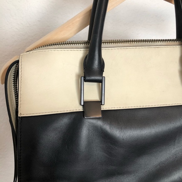 Pour La Victoire black and off-white leather bag - Picture 7 of 10